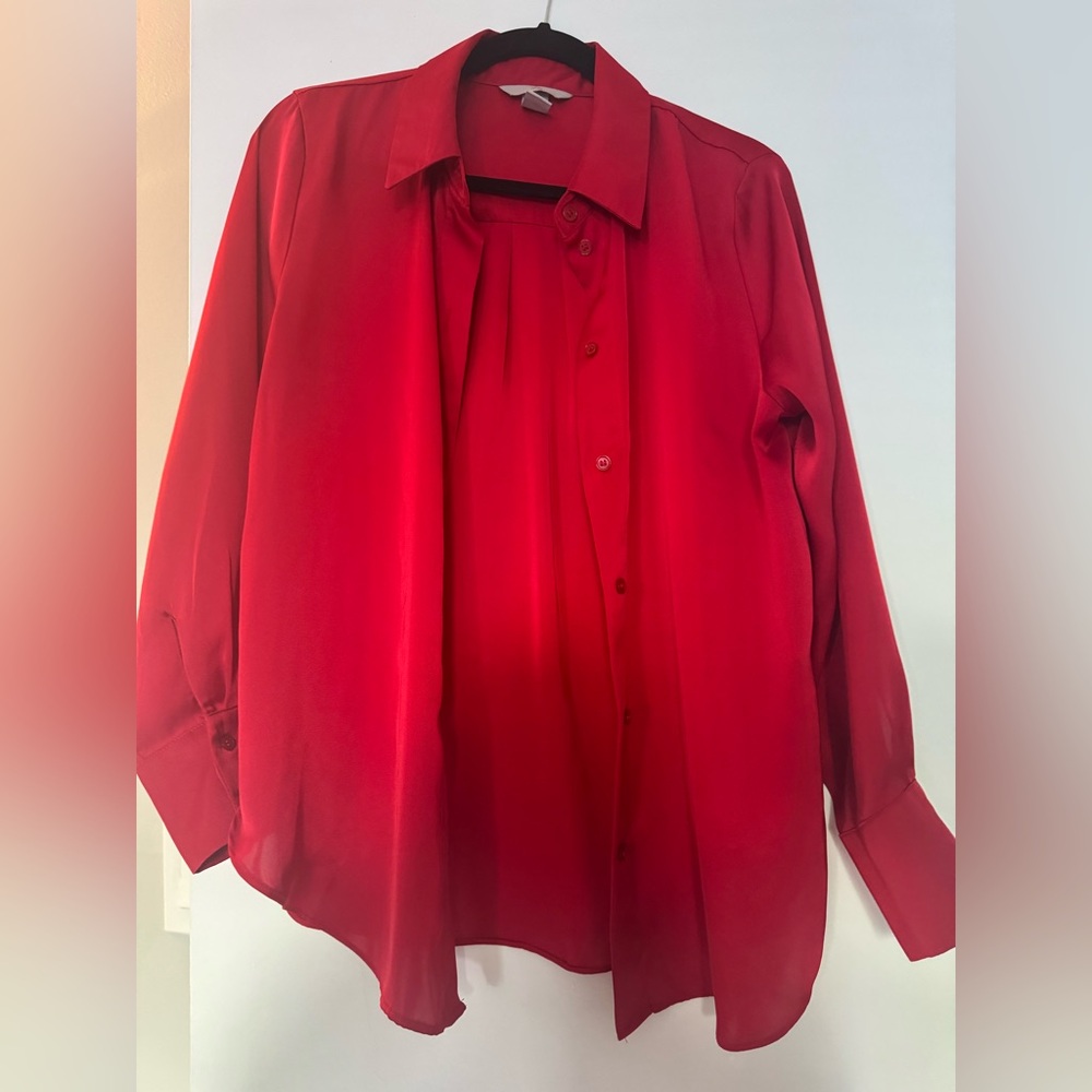 H&M red satin button up